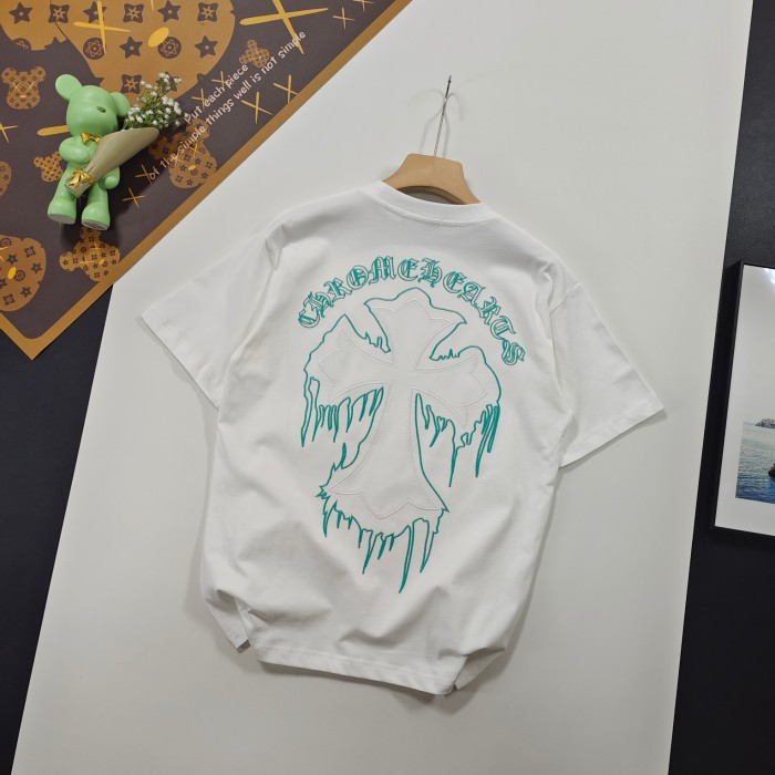 入手困難 クロムハーツ コピーおすすめ 夏の新作クロス刺繍カジュアル丸首半袖Tシャツ2色