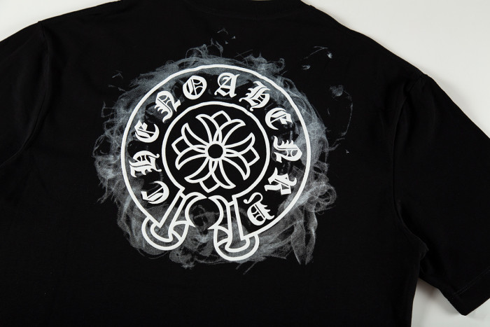 一目惚れ♪ クロムハーツ コピーおすすめ 2024新型半袖Tシャツ