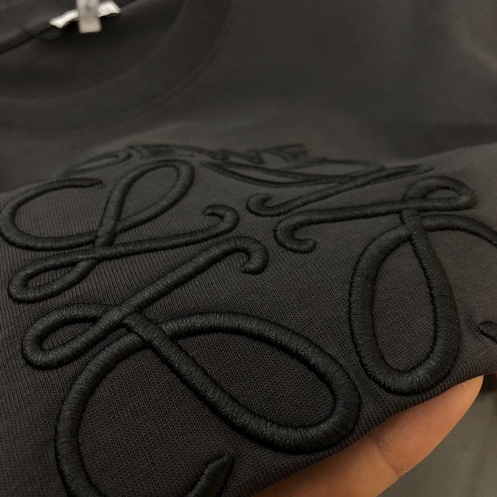 【限定】 ロエベ 激安通販 2024春夏新作刺繍ロゴラウンドネックショートT