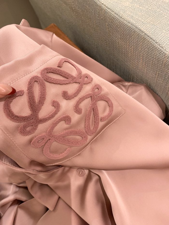 大人気 ロエベ コピー 歯ブラシ刺繍パジャマセット