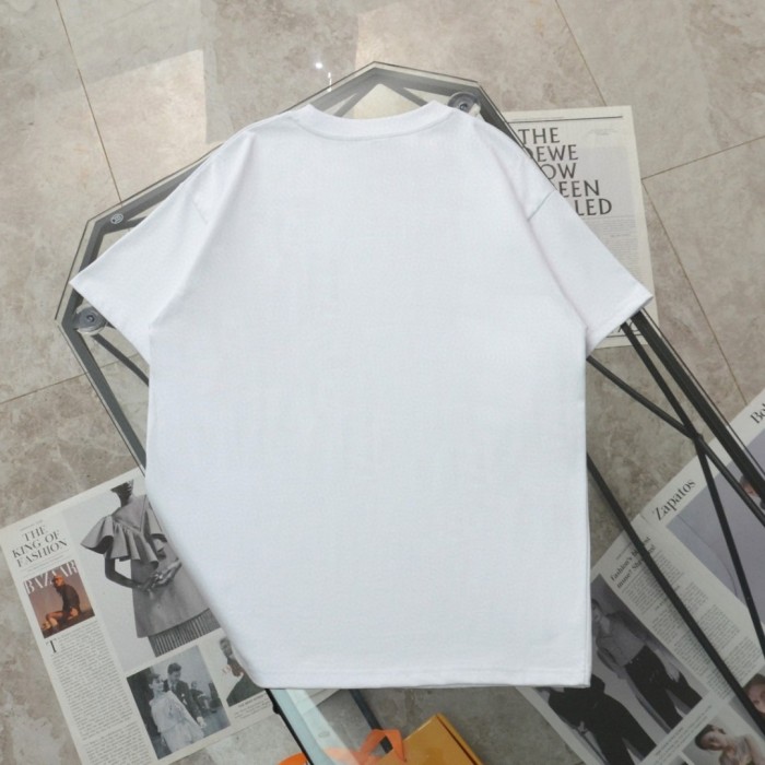 超話題! ロエベ 激安偽物 フェイクポケットバイカラー刺繍ロゴカジュアル丸首半袖Tシャツ