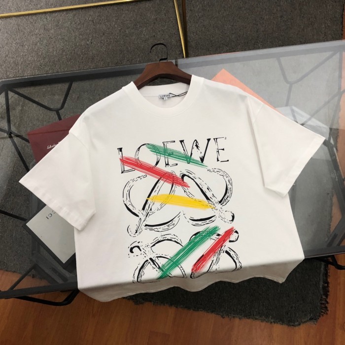★超人気 ロエベ 偽物通販 2024新作胸元プリントロゴ半袖Tシャツ
