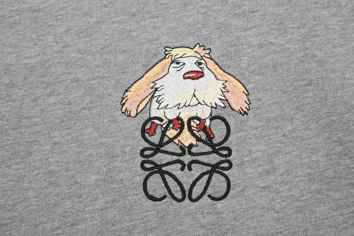 【話題商品！】ロエベ 激安偽物 24 SS新作ライン犬刺繍カップル半袖Tシャツ