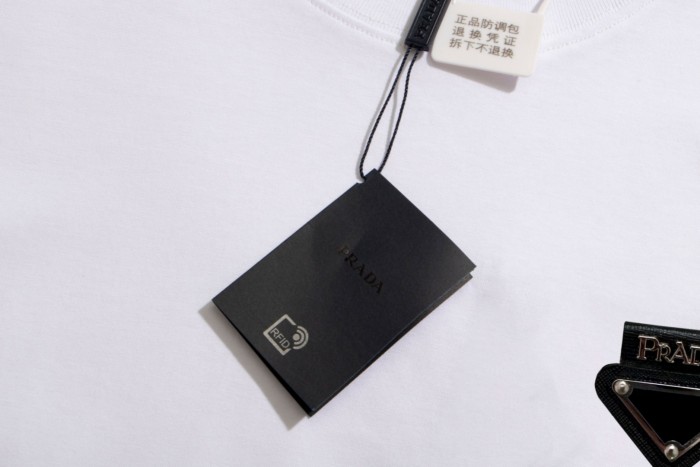 稀少 プラダ コピーおすすめ 2024新型丸首半袖Tシャツの色