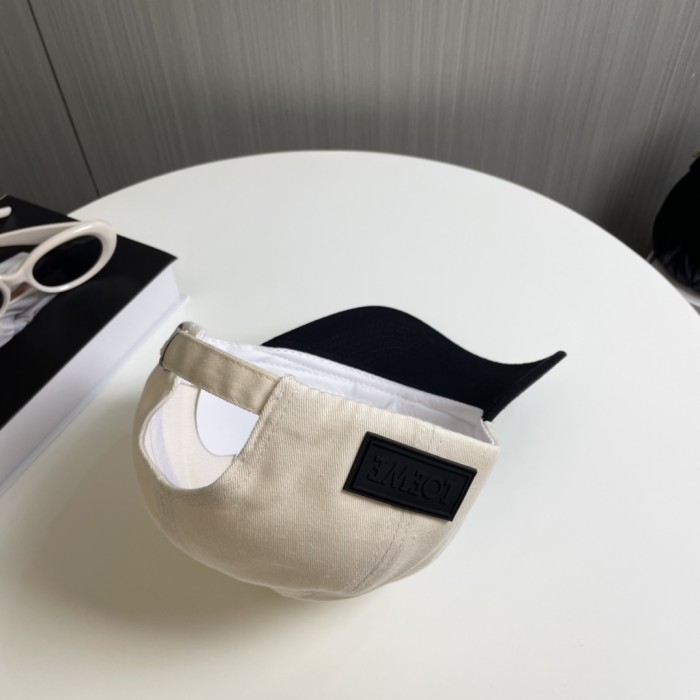 日本未入荷 ロエベ スーパーコピー Loewe新型野球帽