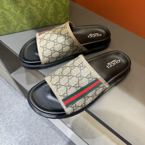 【限定】グッチ 偽物通販 の新型メンズ サンダル