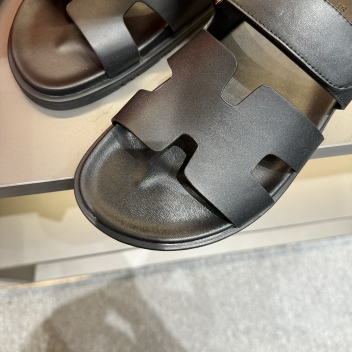 高品質 エルメス コピー の新型メンズ サンダル