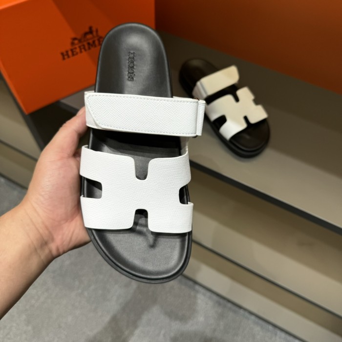 ★超人気 エルメス スーパーコピー の新型メンズ サンダル