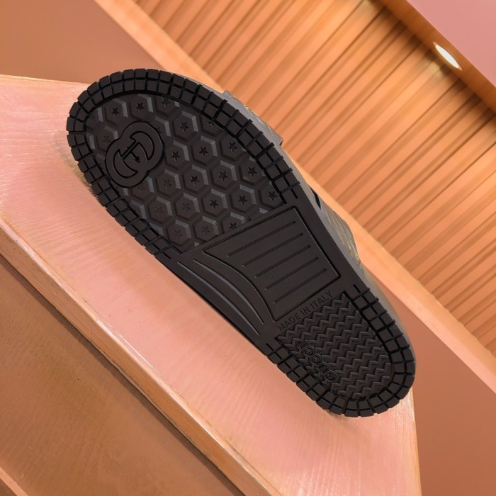 使い勝手良し グッチ コピーおすすめ の新型メンズ サンダル