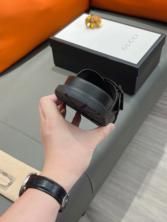 ★超人気 グッチ コピー の新型メンズ サンダル