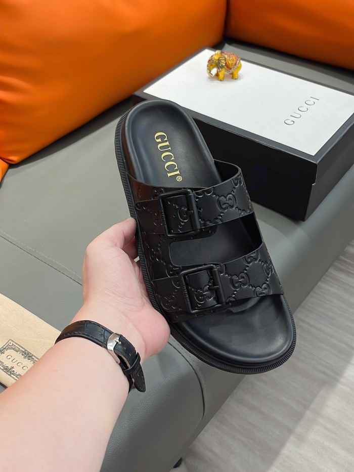 稀少 グッチ n級品 の新型メンズ サンダル