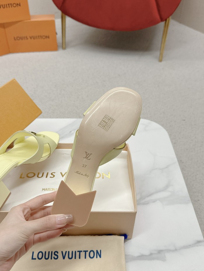 超奇跡の入荷☆ ル イヴィトン コピーおすすめ 2024 ss春夏スリッパ