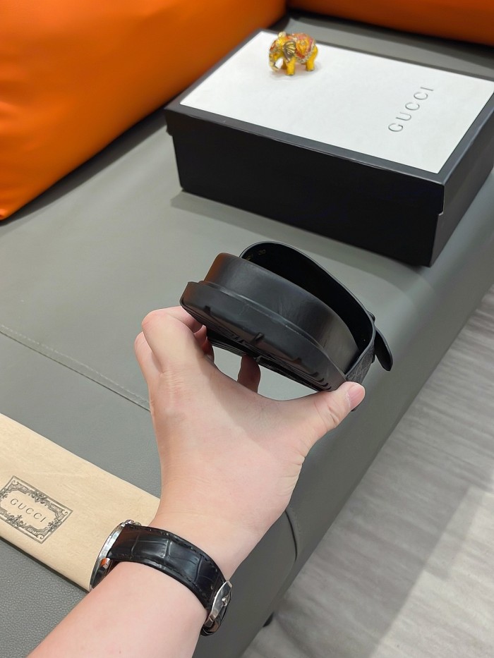 追跡付 グッチ 激安通販 の新型メンズ サンダル