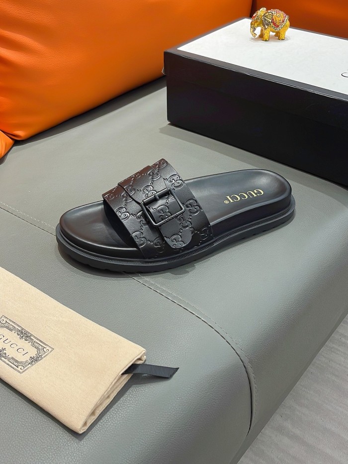 大人気 グッチ スーパーコピー の新型メンズ サンダル