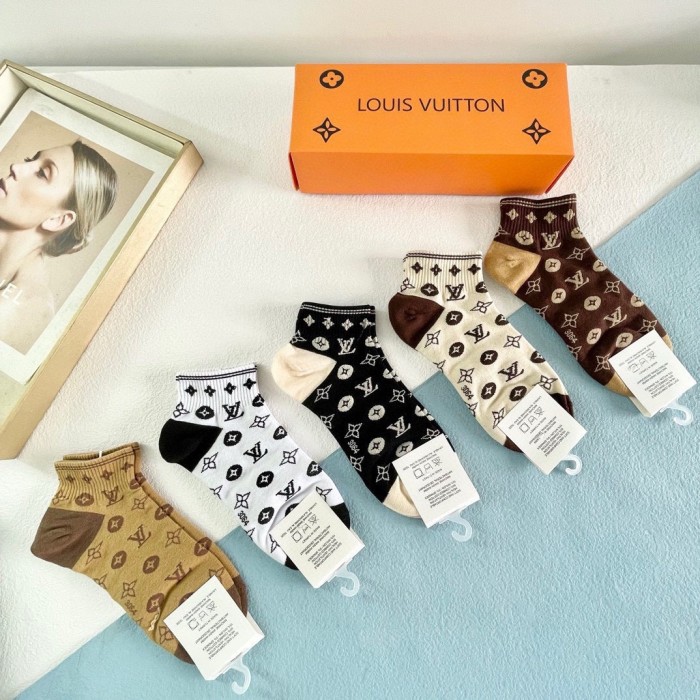 【限定】ルイヴィトン n級品 爆款女性用ショートソックス高バージョン