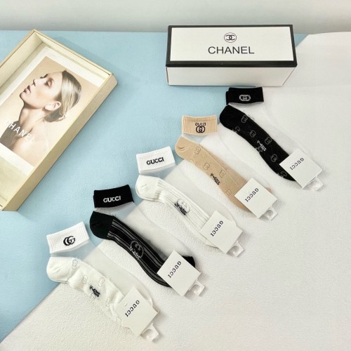 使い勝手良し グッチ 偽物通販 の新作ショート丈アイスソックスアイスシルクに綿
