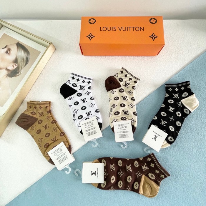 【限定】ルイヴィトン n級品 爆款女性用ショートソックス高バージョン