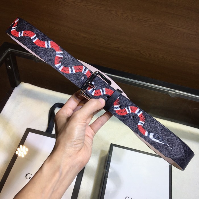 一目惚れ♪ グッチ n級品 ベルト