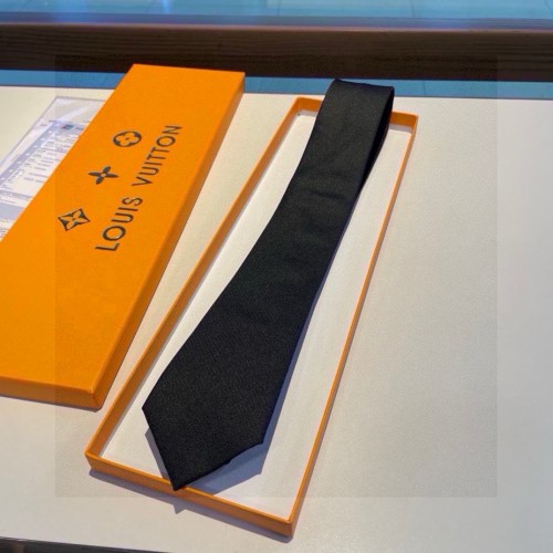 日本未入荷 ルイヴィトン 激安偽物 LVアルファベットのグラデーションネクタイ
