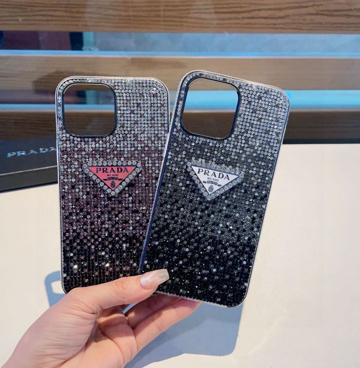 【話題商品！】プラダ コピー Pradaフラッシュドリル付き携帯ケース