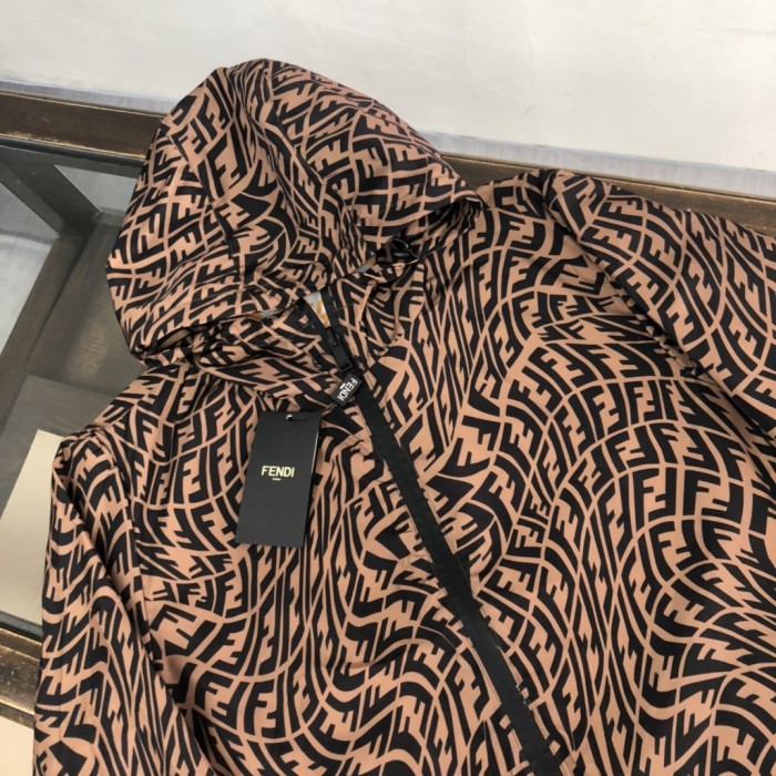 【限定】 フェンディ スーパーコピー 秋冬の厚手のパーカージャケット