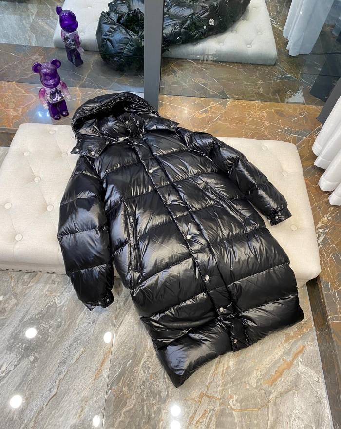 大人気 モンクレール コピー Monclerミディアムダウンジャケット