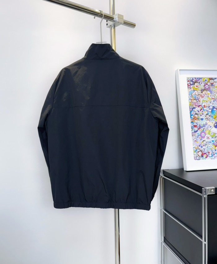 一目惚れ♪ モンクレール n級品 ジャケット