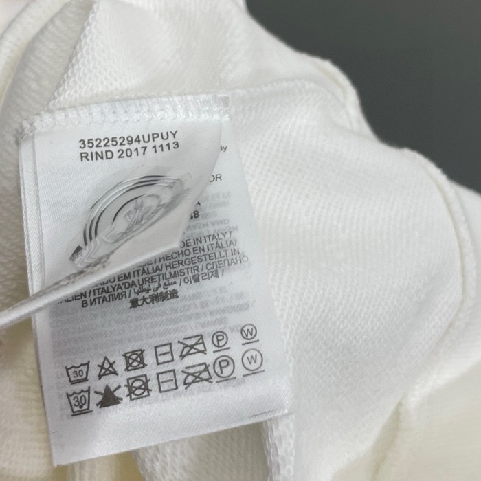 超奇跡の入荷☆ モンクレール コピーおすすめ 2024 ss新作刺繍ラウンドネック綴じ衛衣