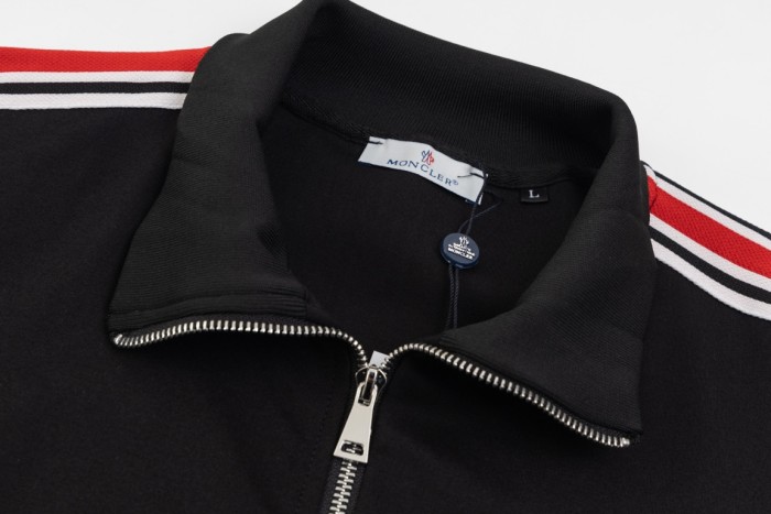 【限定】モンクレール スーパーコピー 定番のリボンスタンドカラージッパーコート