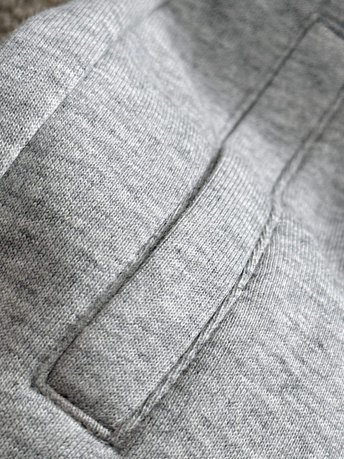 超話題! バーバリー n級品 burberryアルファベット精密刺繍