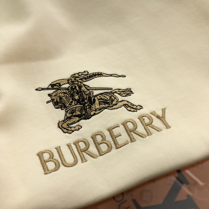 超話題! バーバリー コピーおすすめ 2024新作馬術刺繍パッチワークパーカー