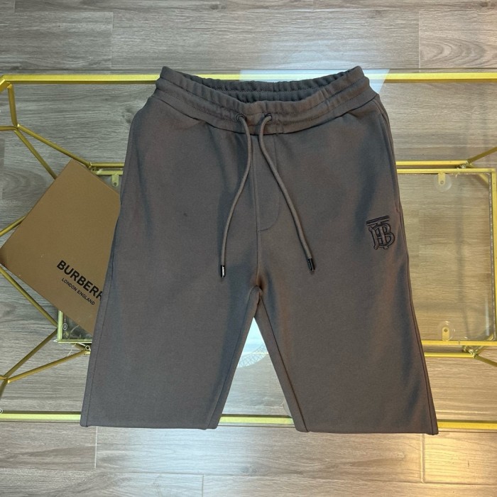 日本未入荷 バーバリー コピーおすすめ BURBERRY 2024新作アップリケロゴパンツ2色