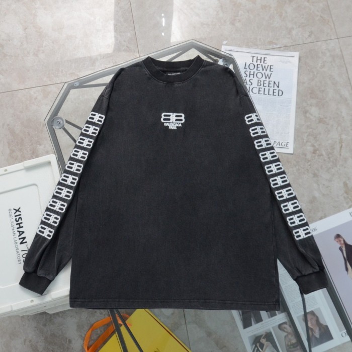 ★超人気 バレンシアガ 偽物通販 Balenciaga水洗いシリアルBB刺繍長袖パーカーTシャツ
