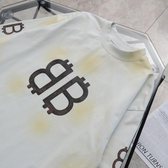 【話題商品！】バレンシアガ 激安通販 水洗いダブルB長袖パーカーTシャツ