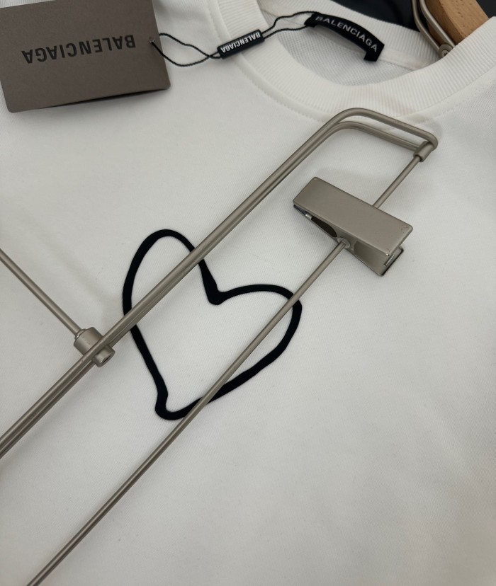 超話題! バレンシアガ 激安通販 秋冬の最新丸首ファッション長袖衛衣