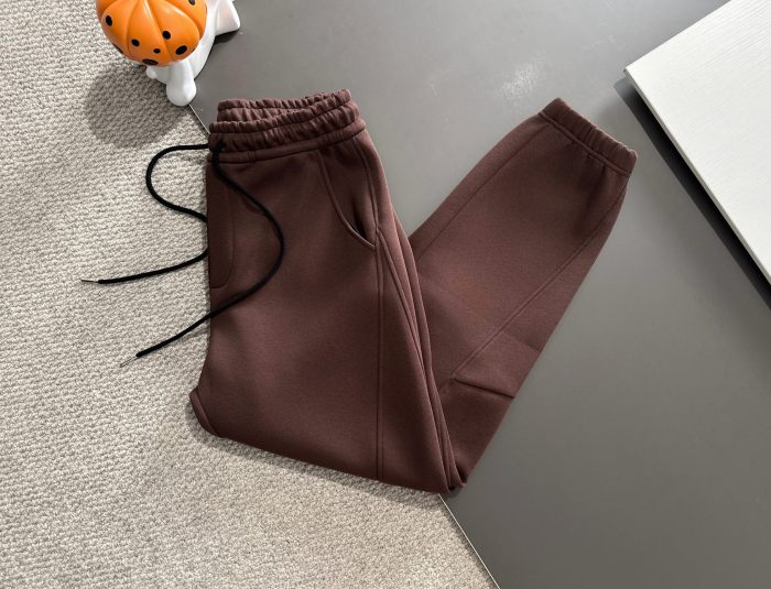 【限定】バレンシアガ 偽物通販 Balenciaga ねじズボン型