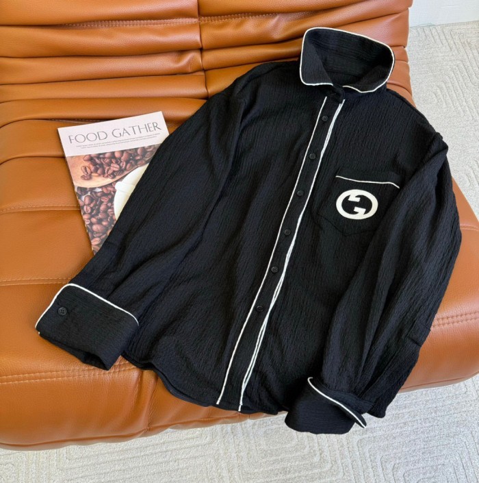 ★超人気 グッチ コピーおすすめ 立体泡肌理感シャツ2色