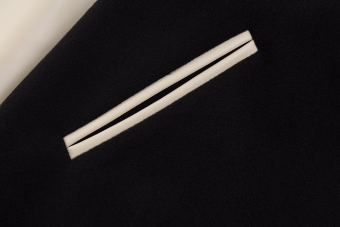 【話題商品！】セリーヌ コピーおすすめ 2024の新作混紡合皮スリーブ野球服ジャケット