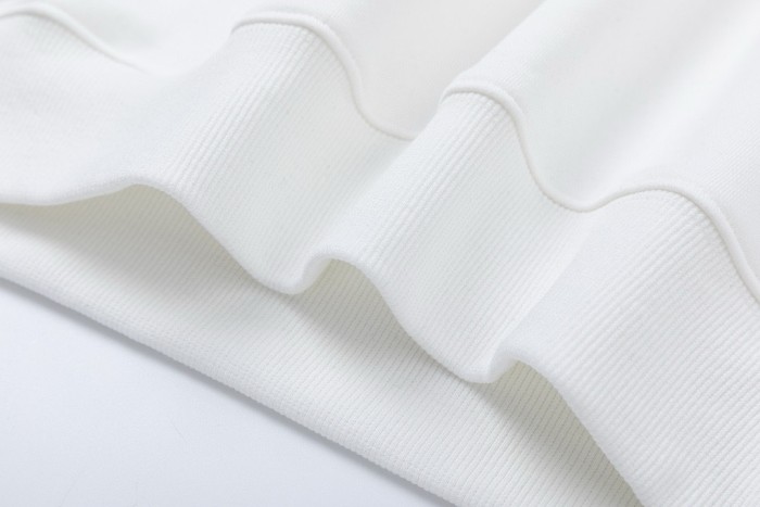 【話題商品！】 セリーヌ 偽物通販 2024秋冬胸元凱旋門アルファベット刺繍ロゴキャップ付きパーカー