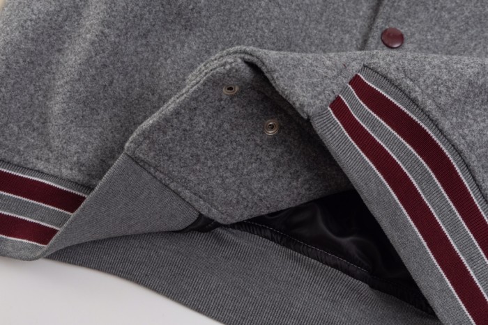 日本未入荷 セリーヌ 激安偽物 2024の新作混紡合皮スリーブ野球服ジャケット