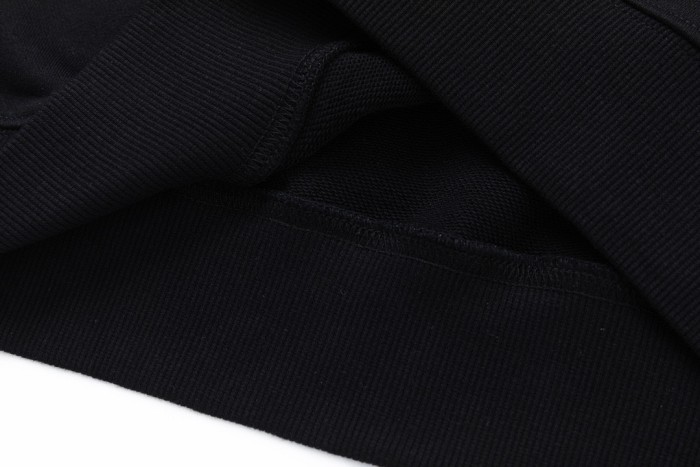 日本未入荷 セリーヌ コピーおすすめ 2024秋冬胸元凱旋門アルファベット刺繍ロゴキャップ付きパーカー