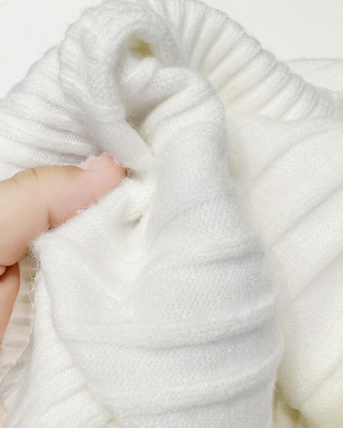 【限定】セリーヌ n級品 2024冬新作爆金刺繍丸首カバー頭麻のセーター羊のセーター