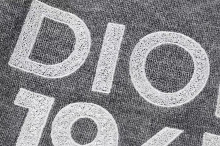 追跡付 ディオール 偽物通販 アルファベットロゴシート刺繍ラウンドネックセーター