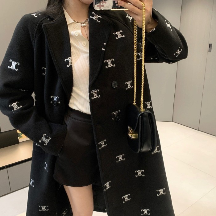 超奇跡の入荷☆ セリーヌ スーパーコピー 老花刺繍鈴カシミヤ両面カシミヤミドルロングコート