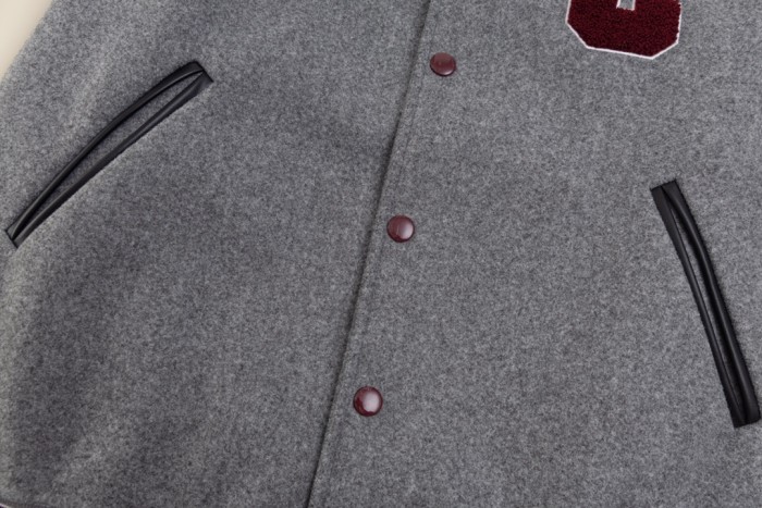 日本未入荷 セリーヌ 激安偽物 2024の新作混紡合皮スリーブ野球服ジャケット