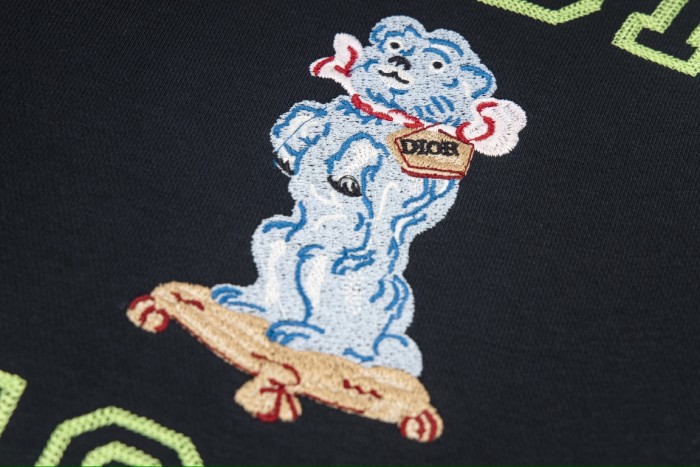 累積売上総額第１位！ディオール コピーおすすめ の新作1947 logon刺繍ラウンドネックセーター