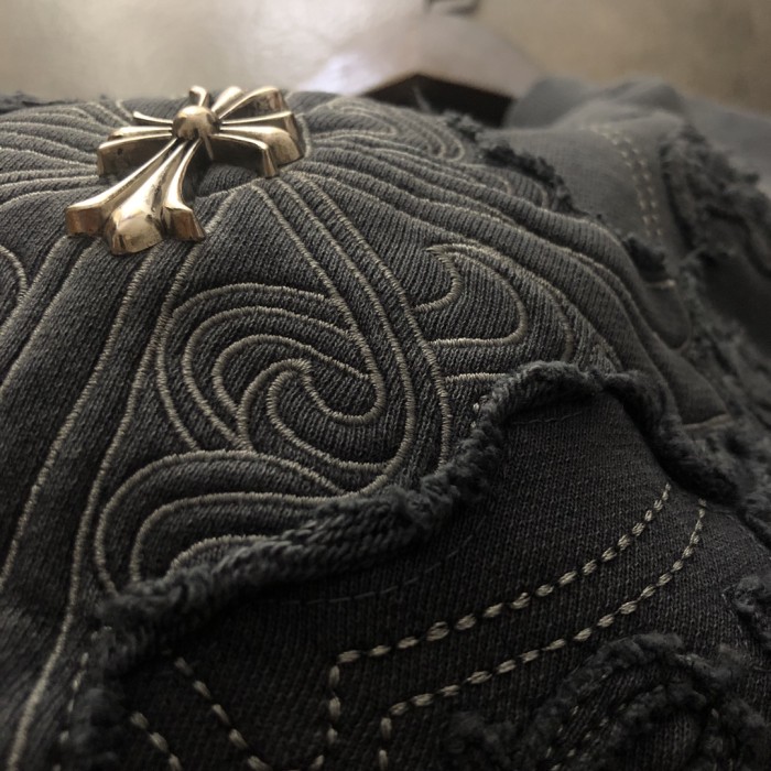 使い勝手良し クロムハーツ n級品 2024新型碧紋染め馬蹄刺繍衛衣
