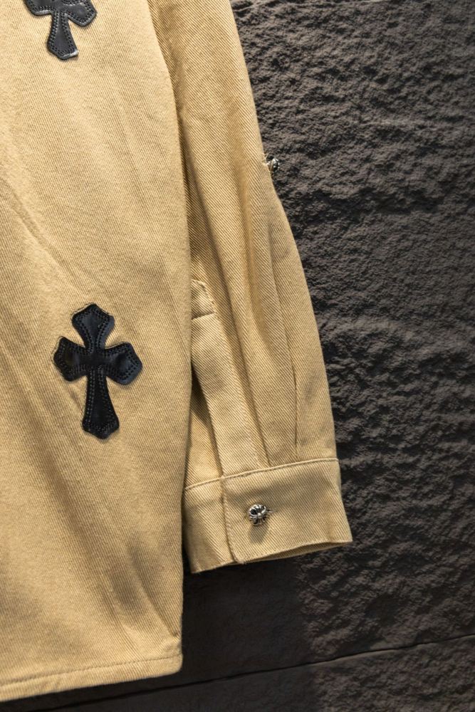 【限定】クロムハーツ スーパーコピー コウモリの袖を皮で刺繍したシャツコート