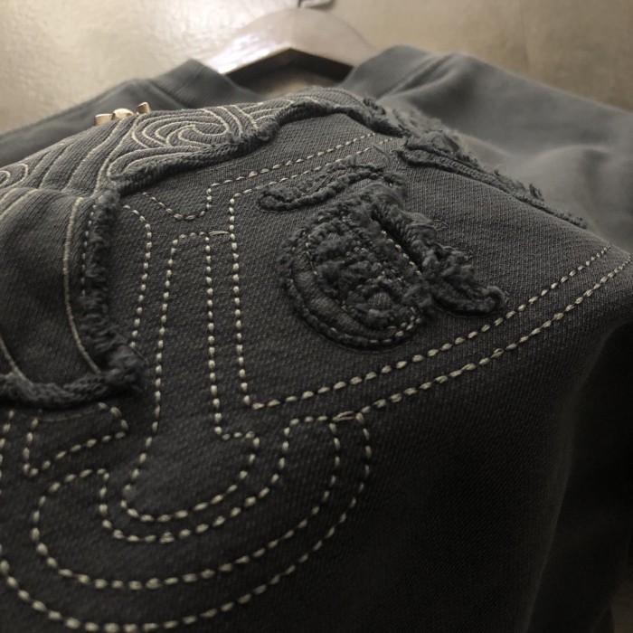 使い勝手良し クロムハーツ n級品 2024新型碧紋染め馬蹄刺繍衛衣