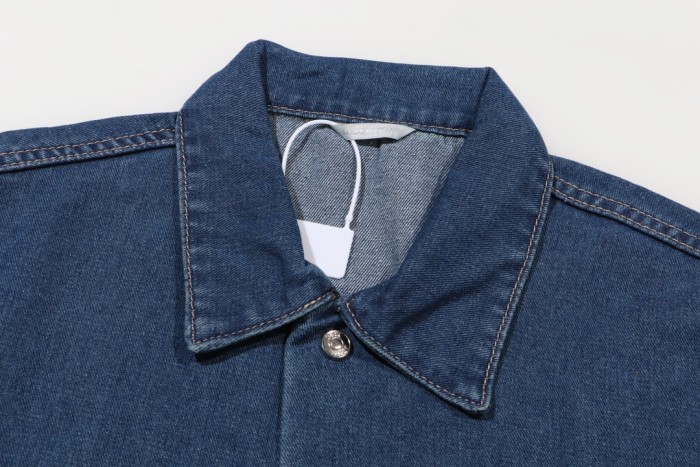 超奇跡の入荷☆ ディオール n級品 アルファベット刺繍サイン24 FWミツバチタンニン男女デニムコート